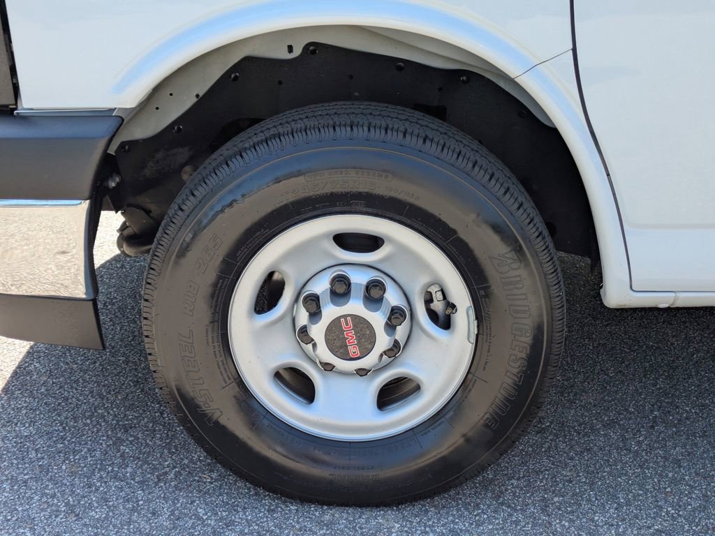 Used 2024 GMC Savana 2500 w/ Driver Convenience Package RWD image 14