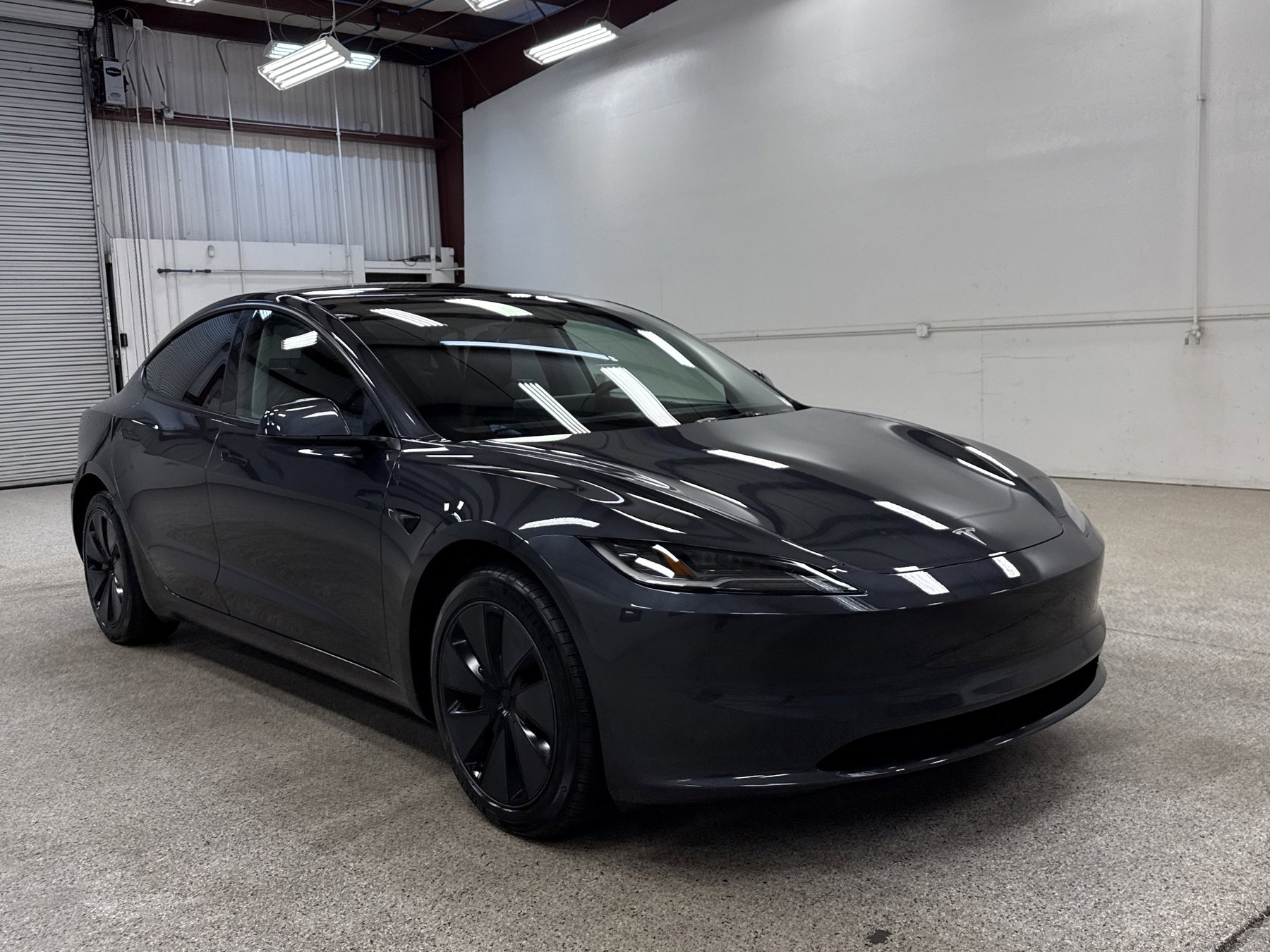 Used 2025 Tesla Model 3 Long Range image 23