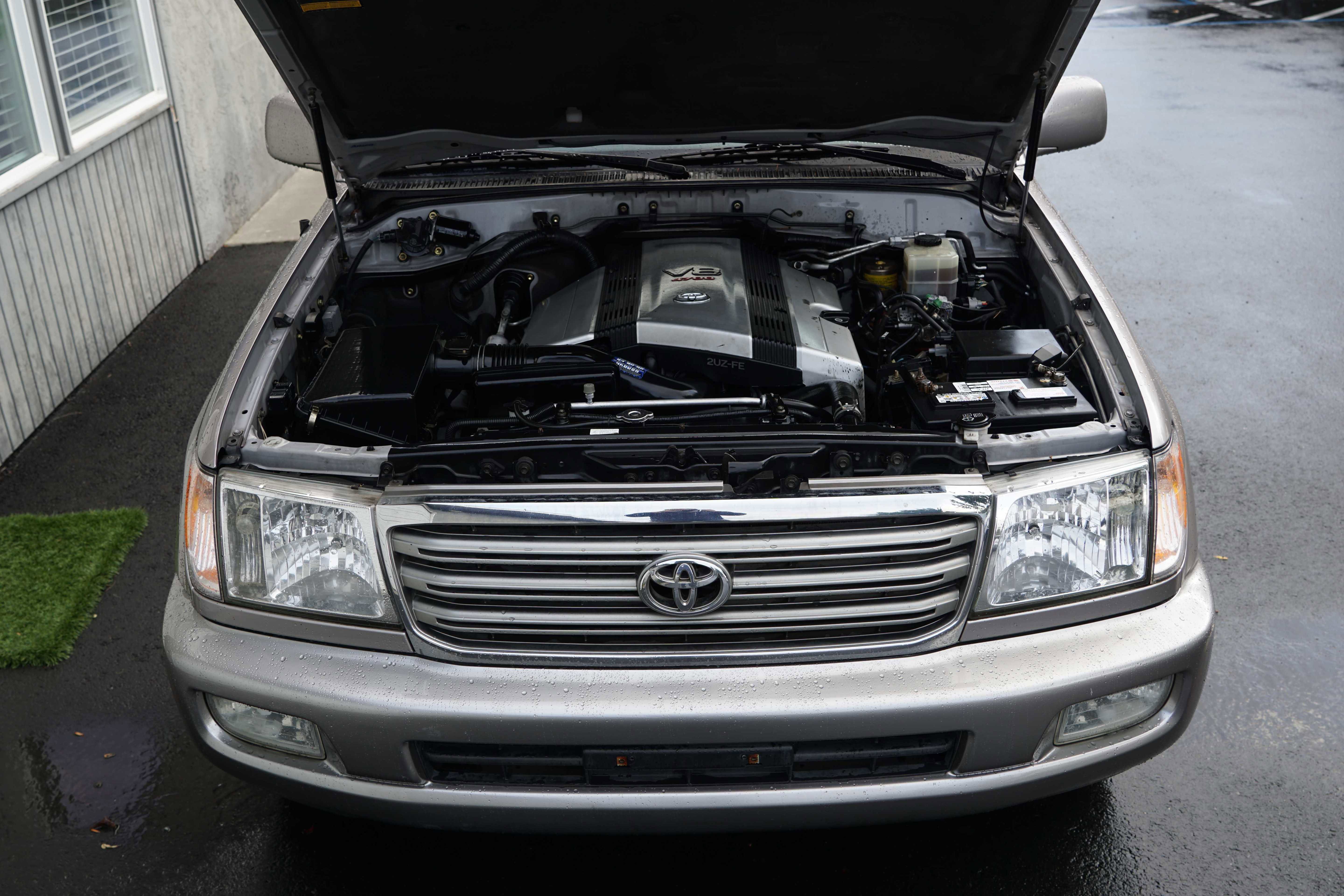 Used 2004 Toyota Land Cruiser image 26