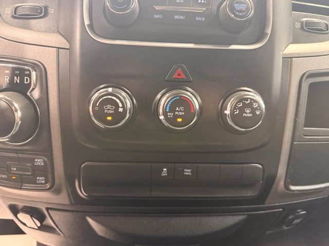 Used 2017 RAM 1500 Express AWD/4WD image 13