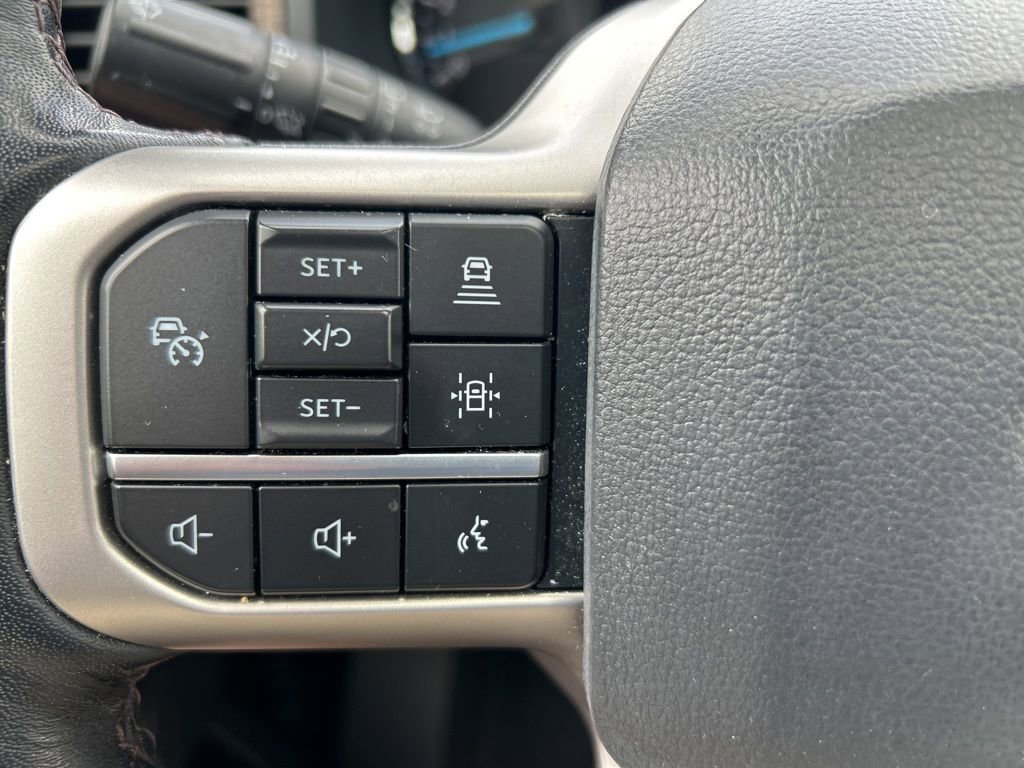 Used 2024 Ford Expedition Max Limited image 23