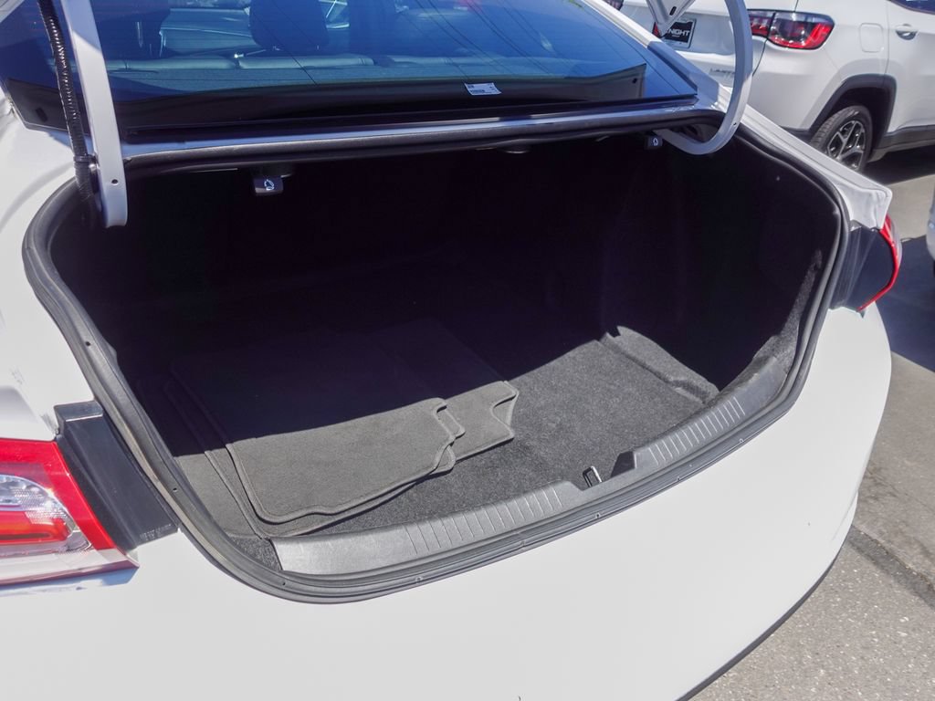 Used 2024 Chevrolet Malibu LT FWD image 27