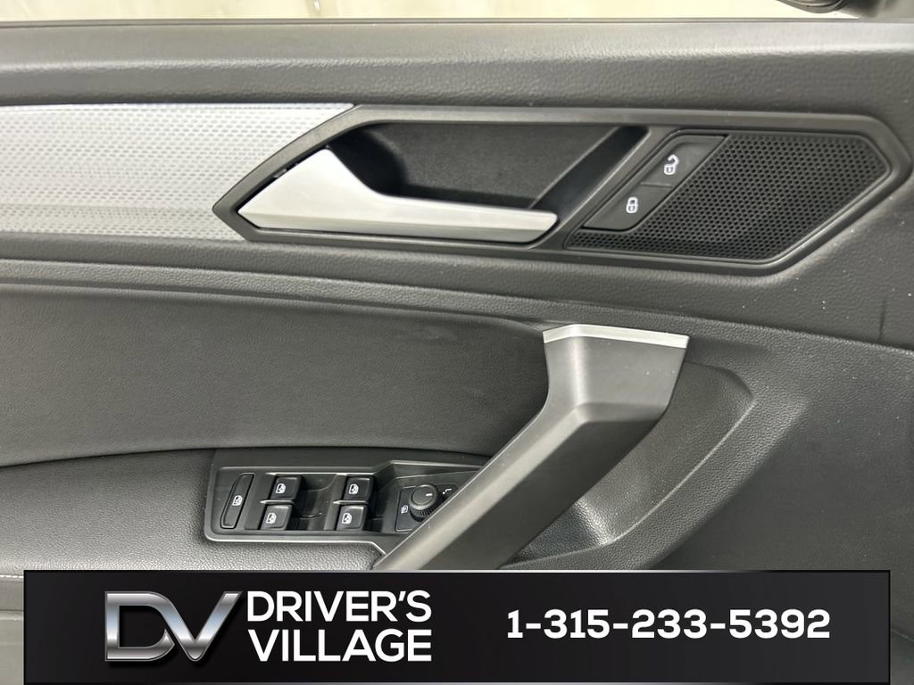 Used 2024 Volkswagen Tiguan S AWD/4WD image 11