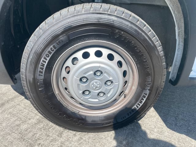 Used 2025 RAM ProMaster 2500 w/ Convenience Group FWD image 26