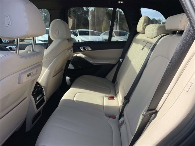 Used 2022 BMW X5 sDrive40i w/ Premium Package image 26