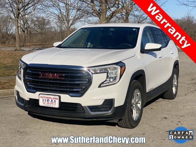 Used 2024 GMC Terrain SLE image 3