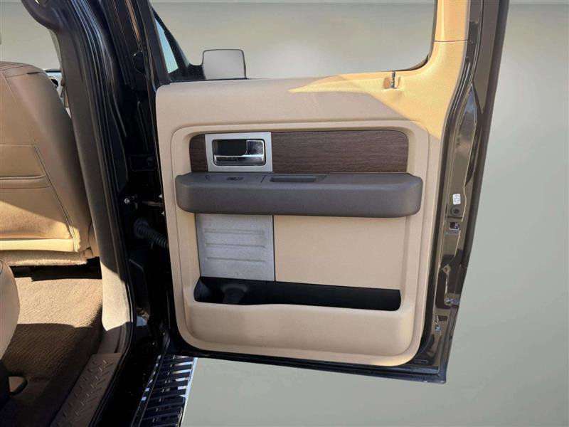 Used 2013 Ford F150 Lariat w/ Luxury Equipment Group image 22