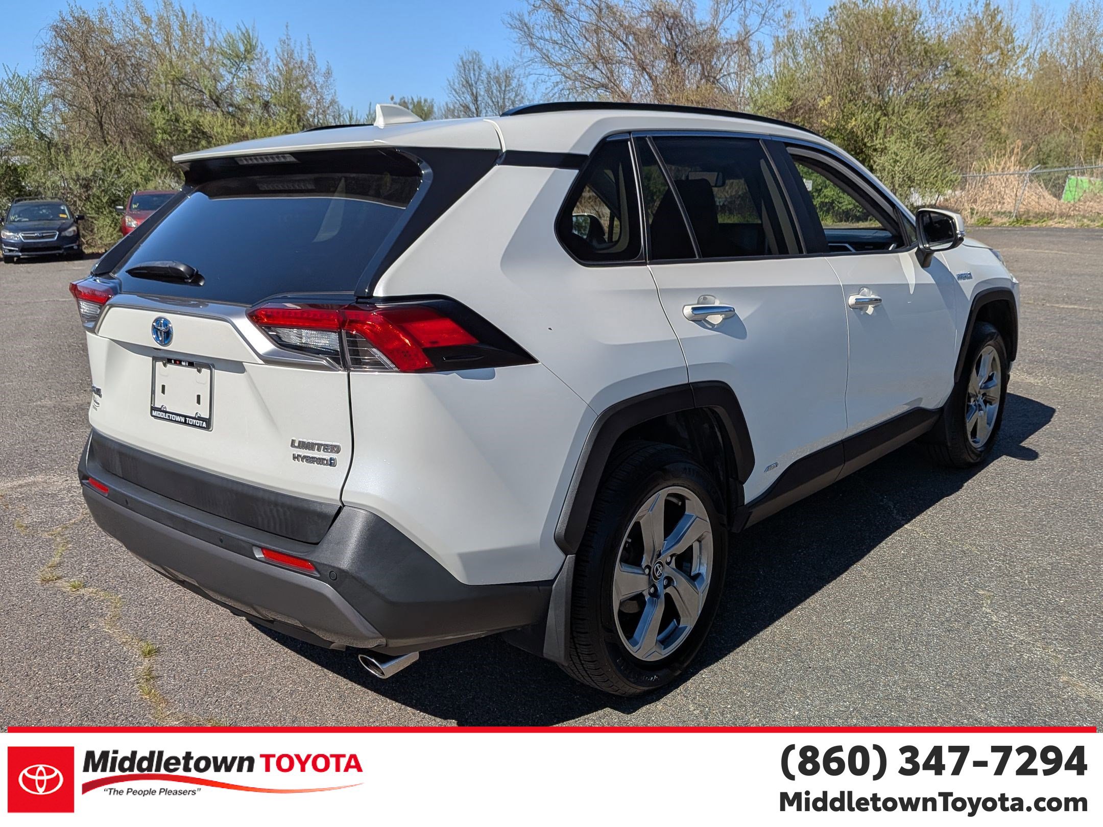 Used 2019 Toyota RAV4 Limited w/ Limited Grade Weather Package AWD/4WD image 3