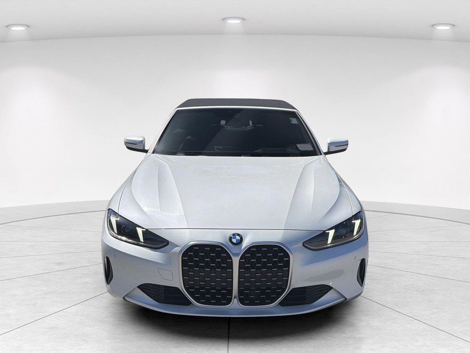 Certified 2025 BMW 430i Convertible w/ Premium Package RWD image 2
