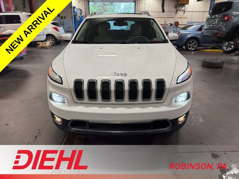 Used 2017 Jeep Cherokee Limited AWD/4WD image 3