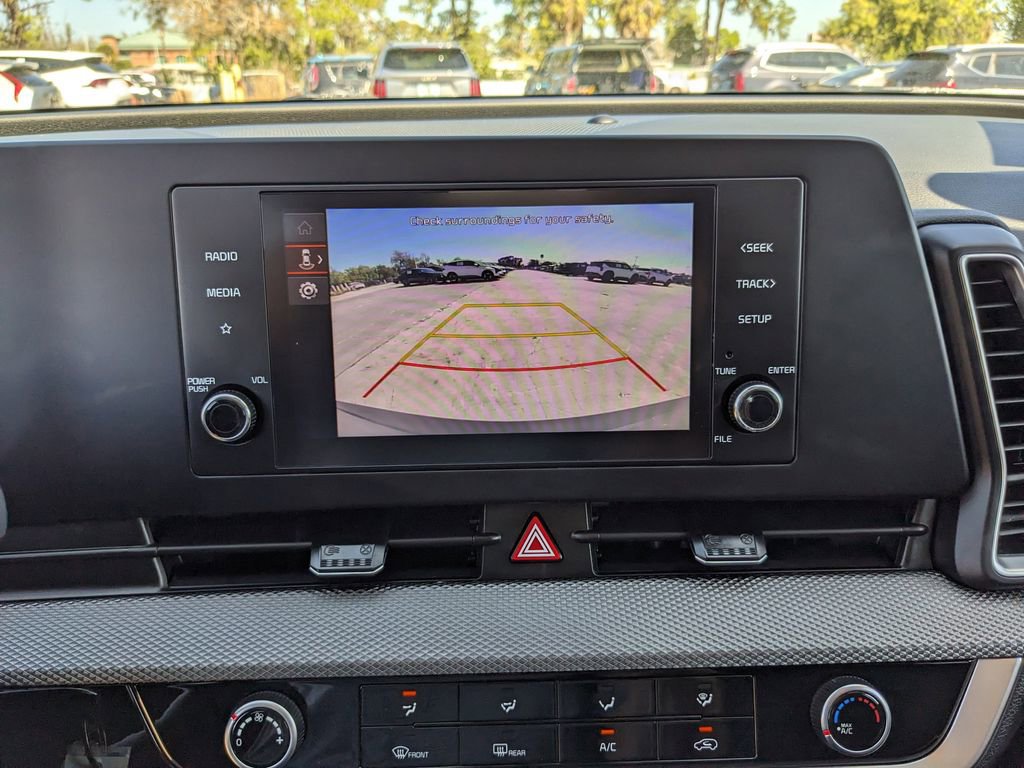 Certified 2025 Kia Sportage LX image 22