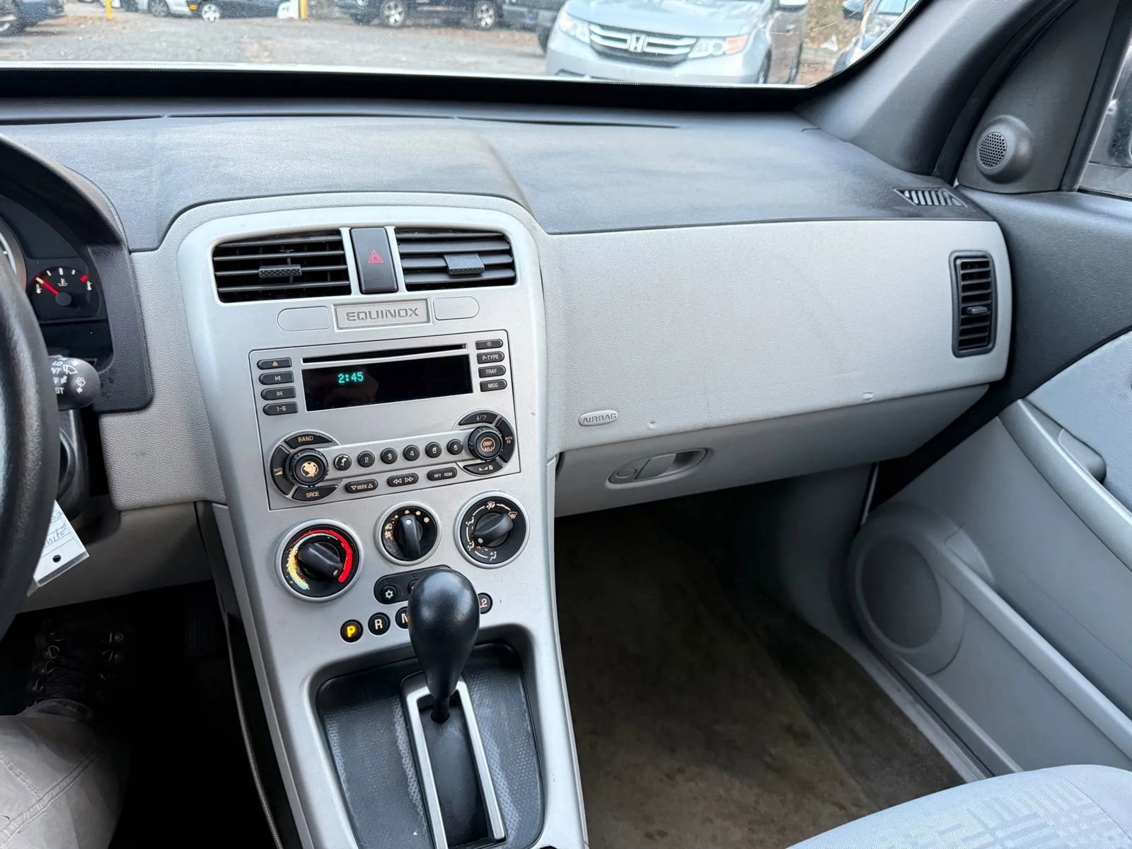 Used 2005 Chevrolet Equinox LS image 15