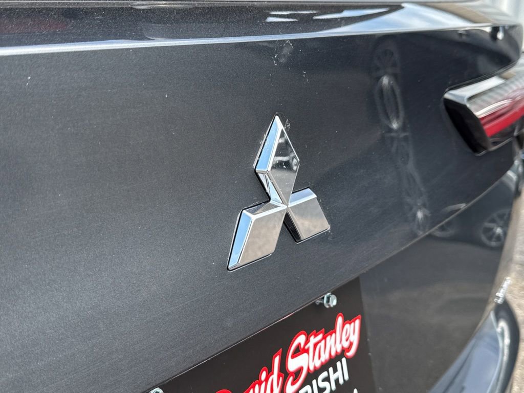 New 2026 Mitsubishi Outlander SEL FWD image 53