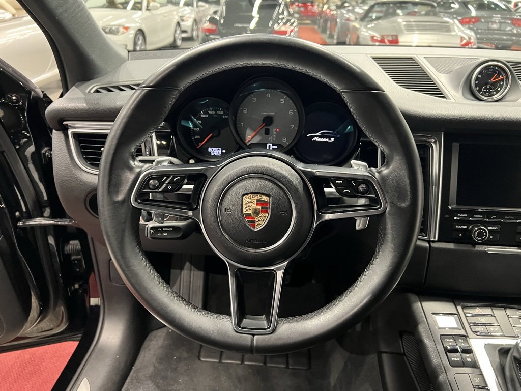 Used 2015 Porsche Macan S image 37