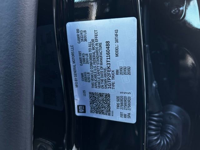 New 2026 GMC Canyon Denali w/ LPO, Denali Black Edition image 9