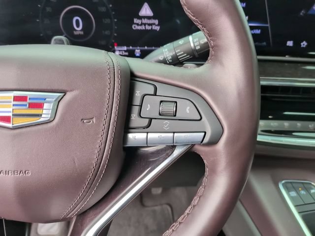 Used 2024 Cadillac Escalade Sport Platinum w/ LPO, ONYX Package AWD/4WD image 17