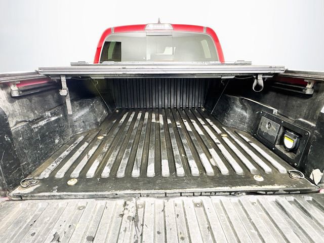 Used 2019 Toyota Tacoma TRD Sport RWD image 39