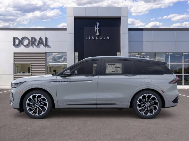 New 2026 Lincoln Nautilus Reserve AWD/4WD image 3