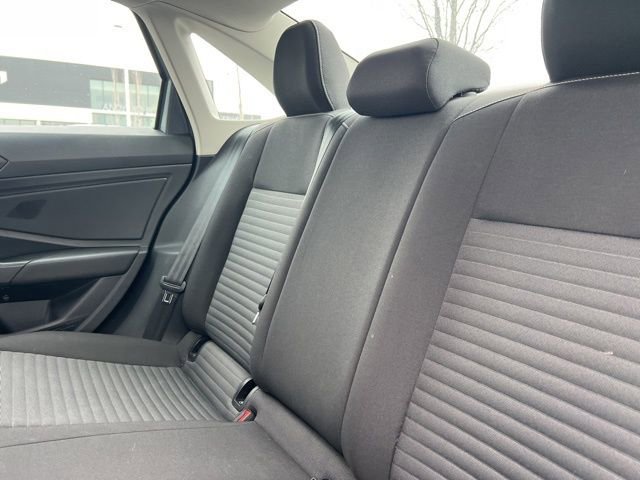 Used 2024 Volkswagen Jetta S image 30