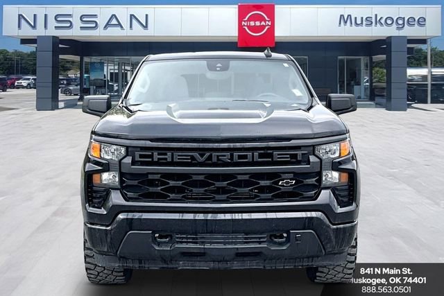 Used 2023 Chevrolet Silverado 1500 Custom w/ Rally Edition image 2