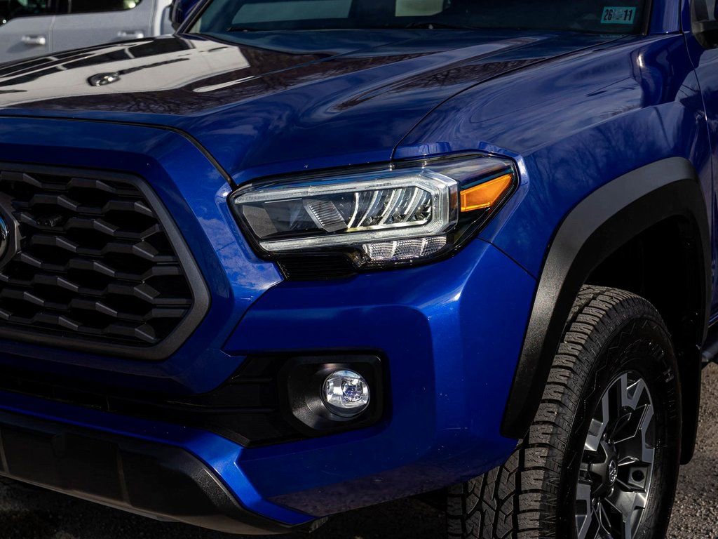Used 2023 Toyota Tacoma TRD Off-Road w/ Technology Package image 37