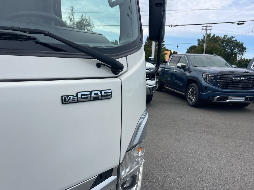 Used 2024 Chevrolet Low Cab Forward RWD image 22