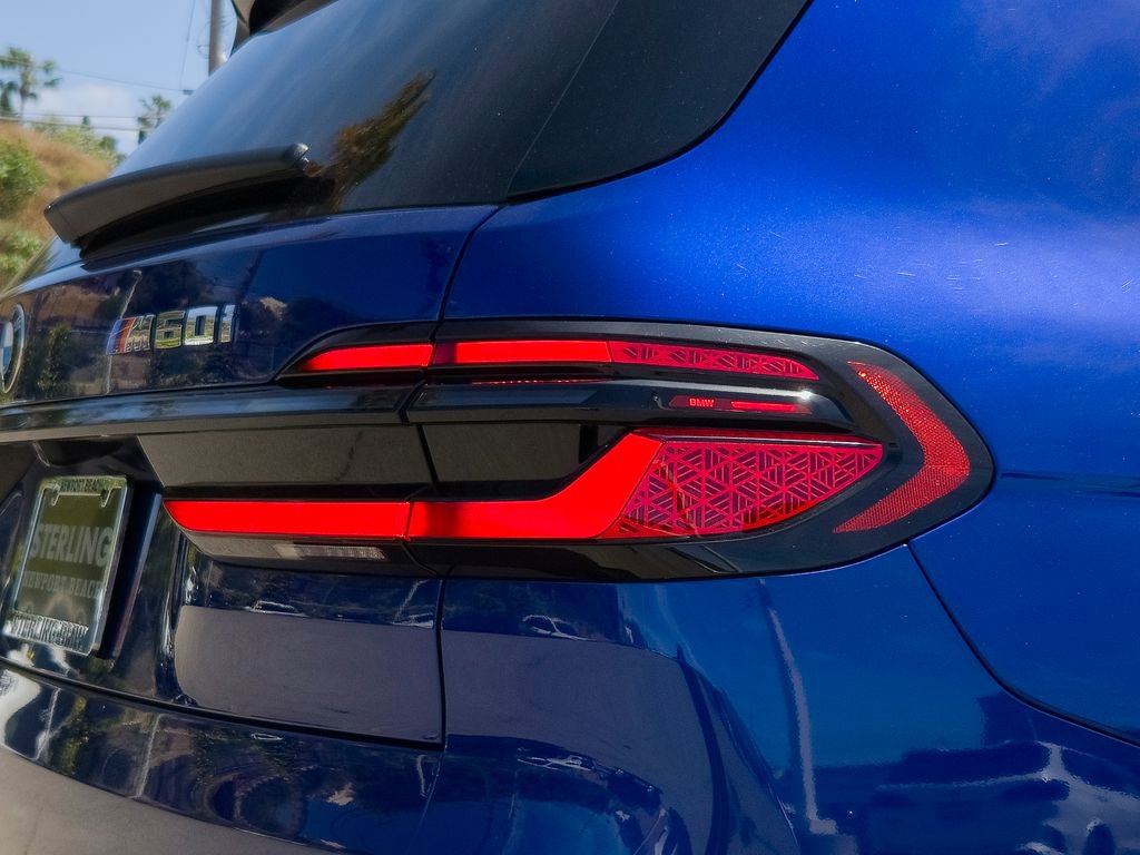 Used 2024 BMW X7 M60i w/ Executive Package AWD/4WD image 5