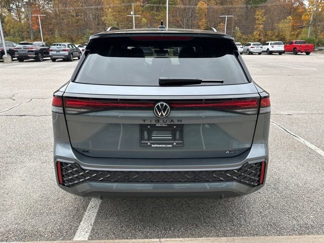 New 2026 Volkswagen Tiguan SE R-Line image 6
