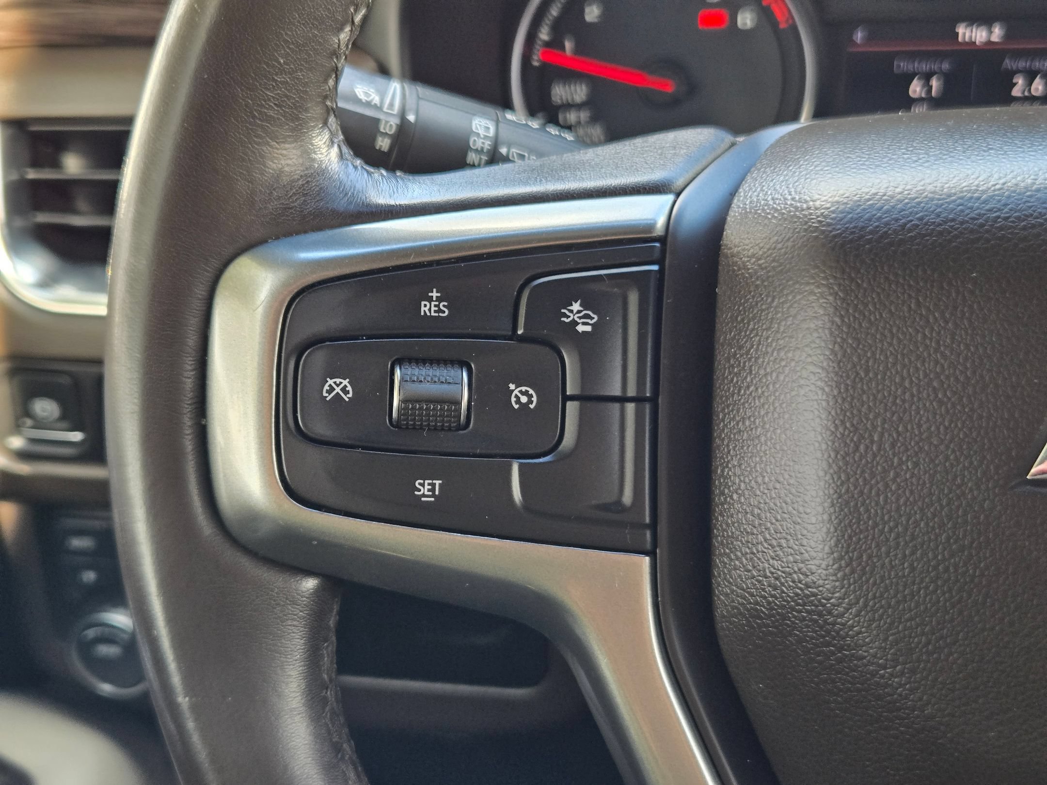 Certified 2021 Chevrolet Suburban Z71 AWD/4WD image 12