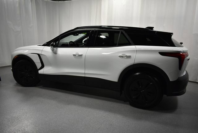 Certified 2025 Chevrolet Blazer EV LT AWD/4WD image 10