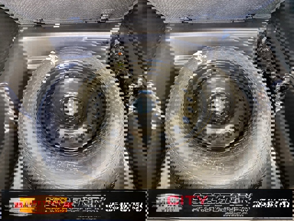 New 2026 Jeep Grand Cherokee Altitude image 32