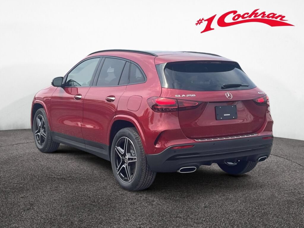 New 2026 Mercedes-Benz GLA 250 4MATIC image 9