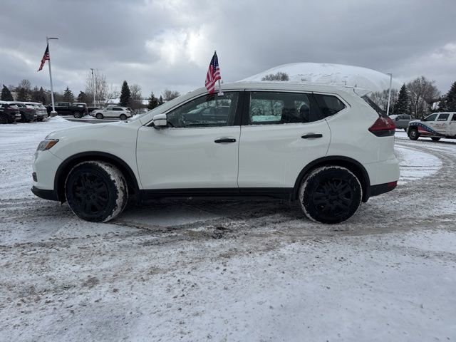 Used 2018 Nissan Rogue S image 8