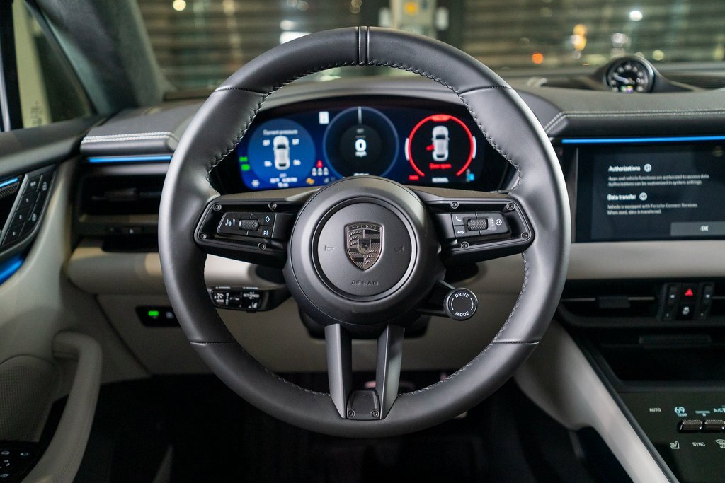 New 2025 Porsche Macan Turbo Electric image 17