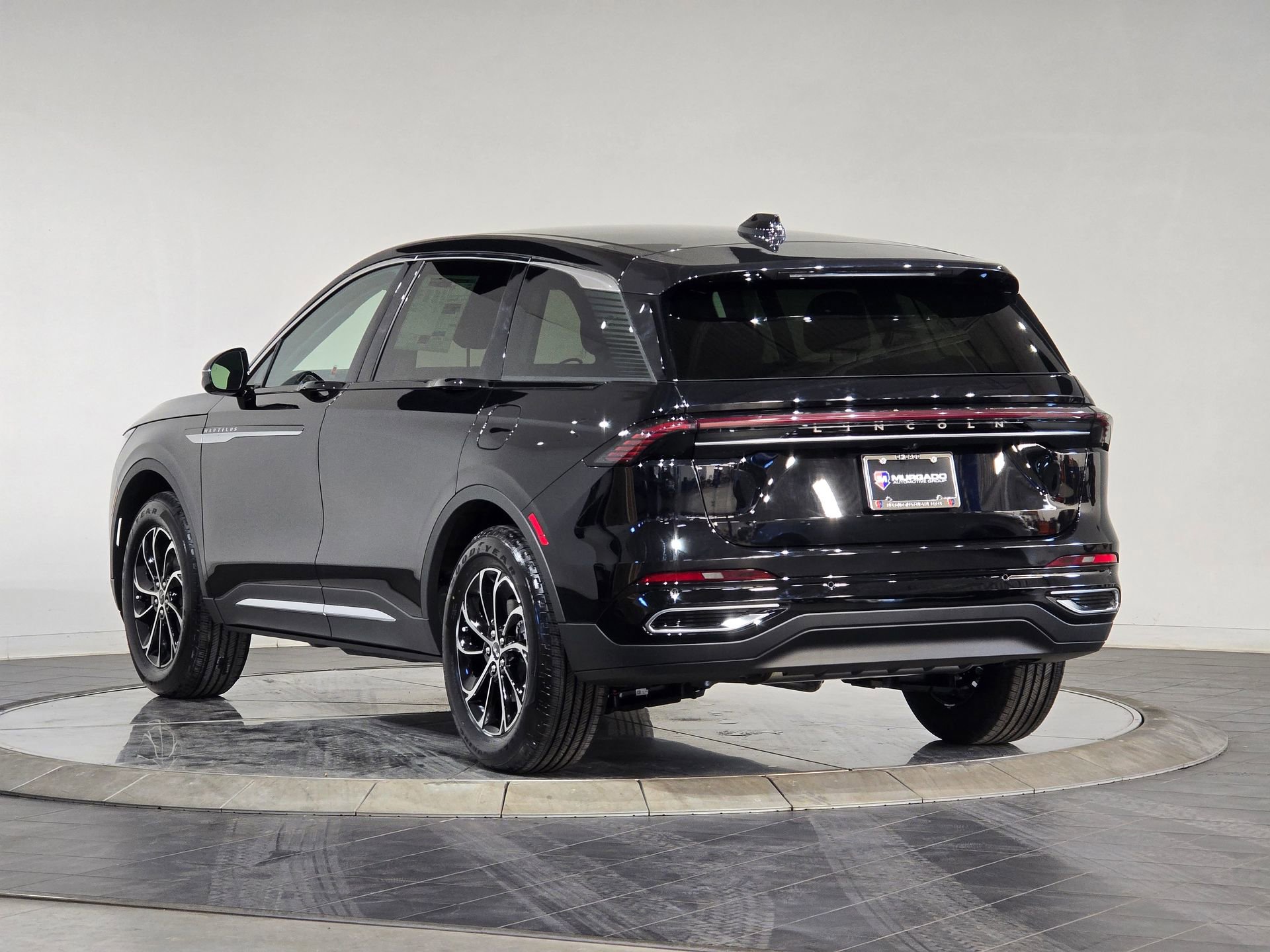 New 2026 Lincoln Nautilus Premier image 7