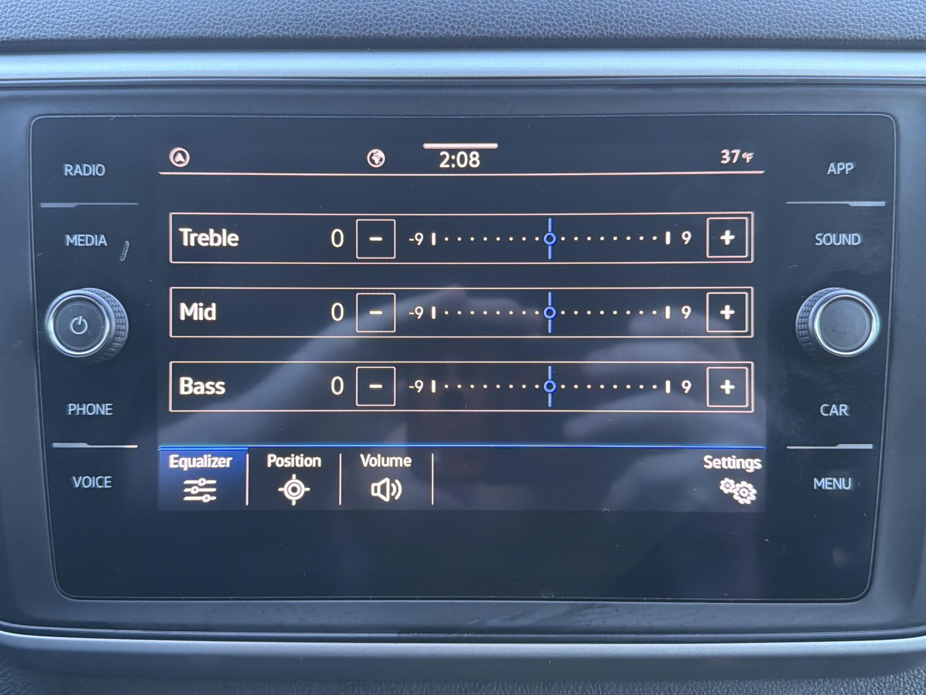 Used 2021 Volkswagen Atlas Cross Sport SE FWD image 68