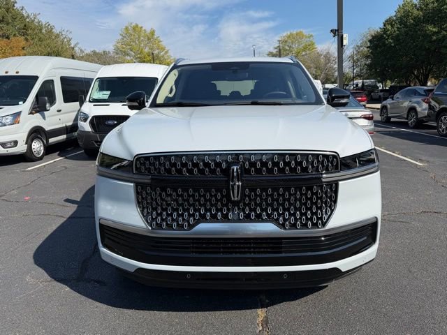 New 2025 Lincoln Navigator Reserve image 14