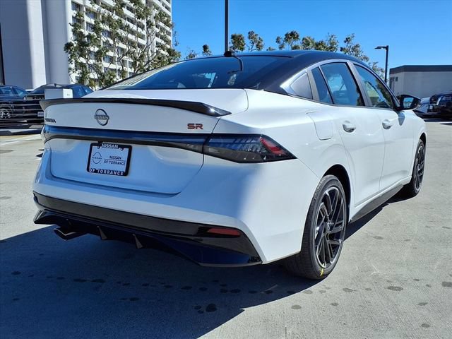 New 2026 Nissan Sentra SR w/ Floor Mat Package FWD image 8