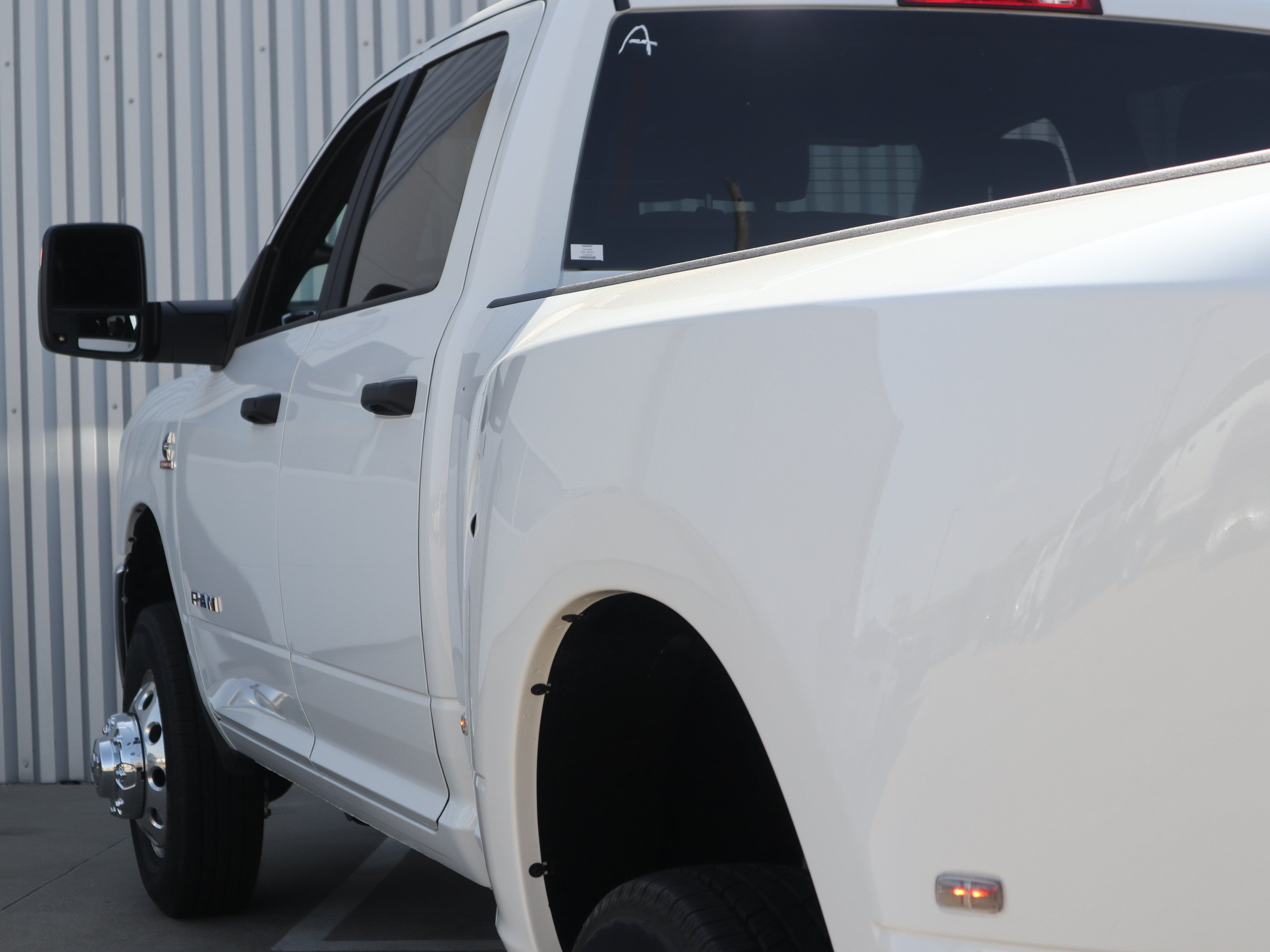 New 2026 RAM 3500 Big Horn AWD/4WD image 10