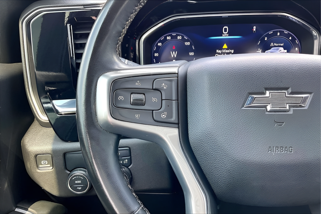 Used 2023 Chevrolet Silverado 1500 RST RWD image 10