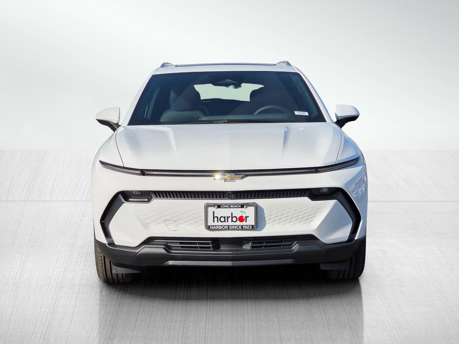 New 2026 Chevrolet Equinox EV LT image 2