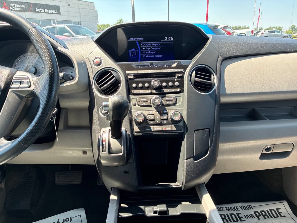 Used 2015 Honda Pilot LX image 22