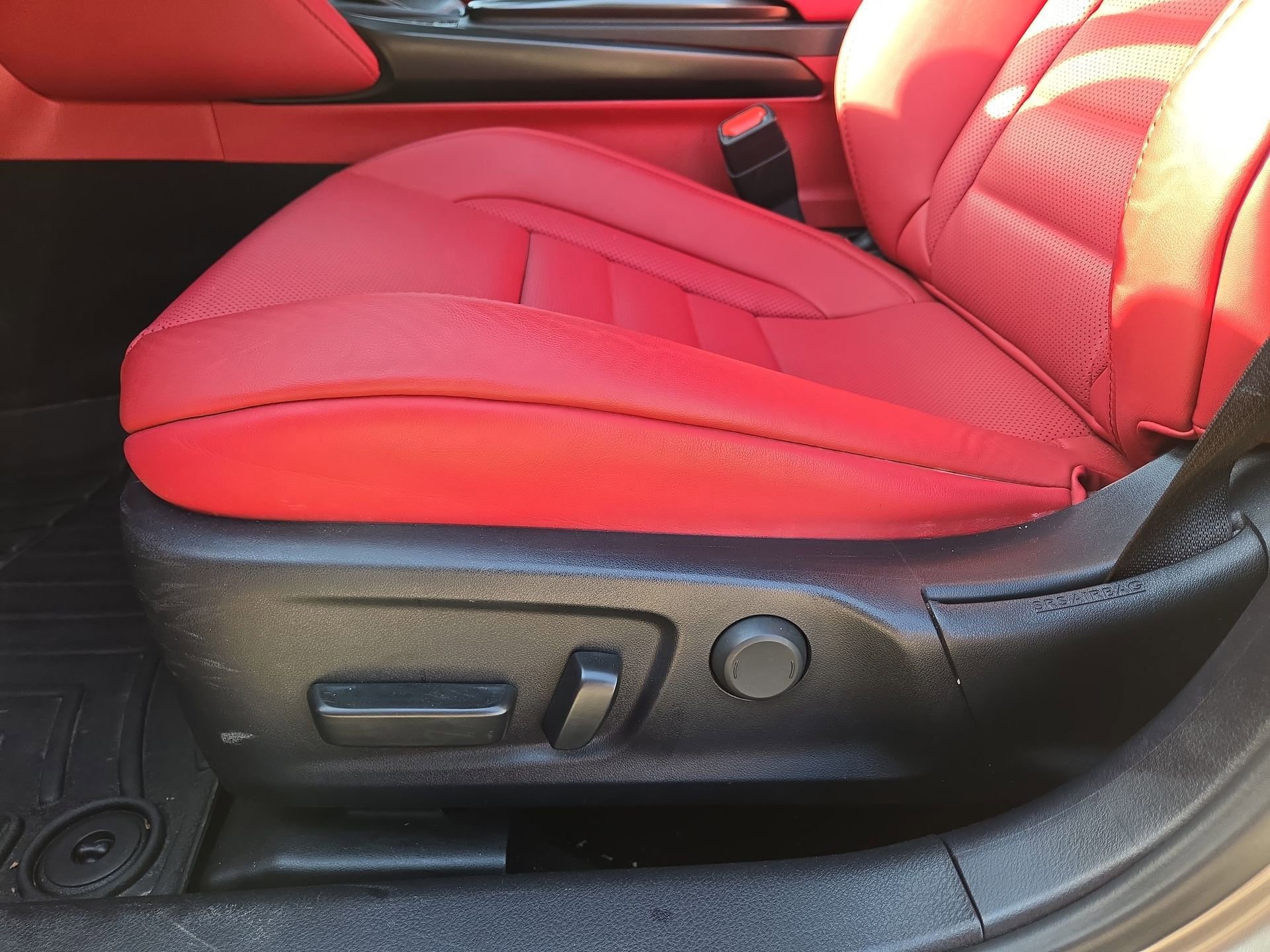 Certified 2023 Lexus IS 350 F Sport w/ Navigation Package RWD image 17