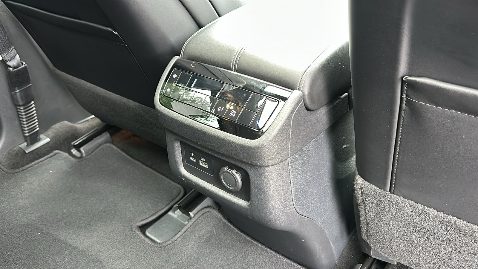 Certified 2024 INFINITI QX60 Pure image 26