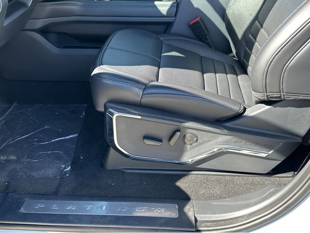 New 2025 Ford F350 Platinum w/ FX4 Off-Road Package image 35