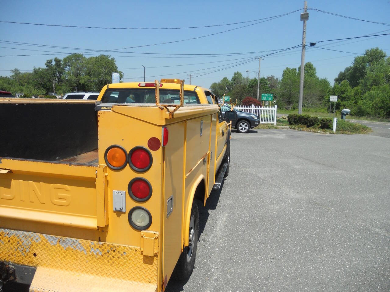 Used 2005 GMC Sierra 2500 W/T w/ Snow Plow Prep Package AWD/4WD image 11