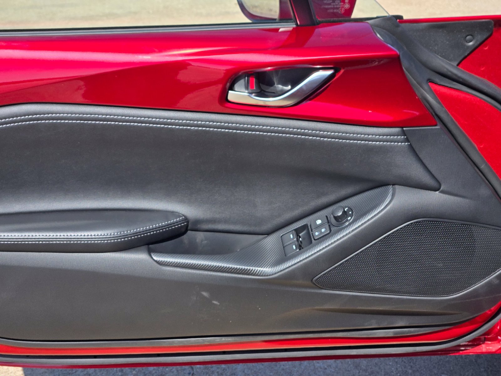 New 2026 MAZDA MX-5 Miata RF Grand Touring RWD image 19