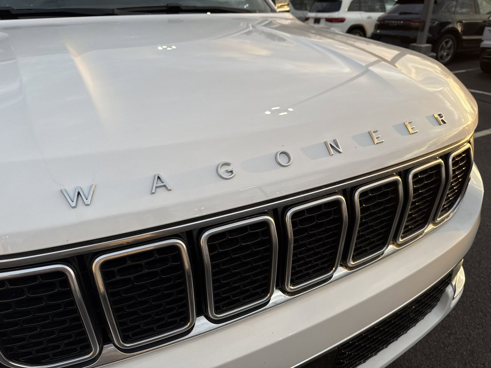 Used 2024 Jeep Wagoneer Series II w/ Flexible Seating Group RWD image 13