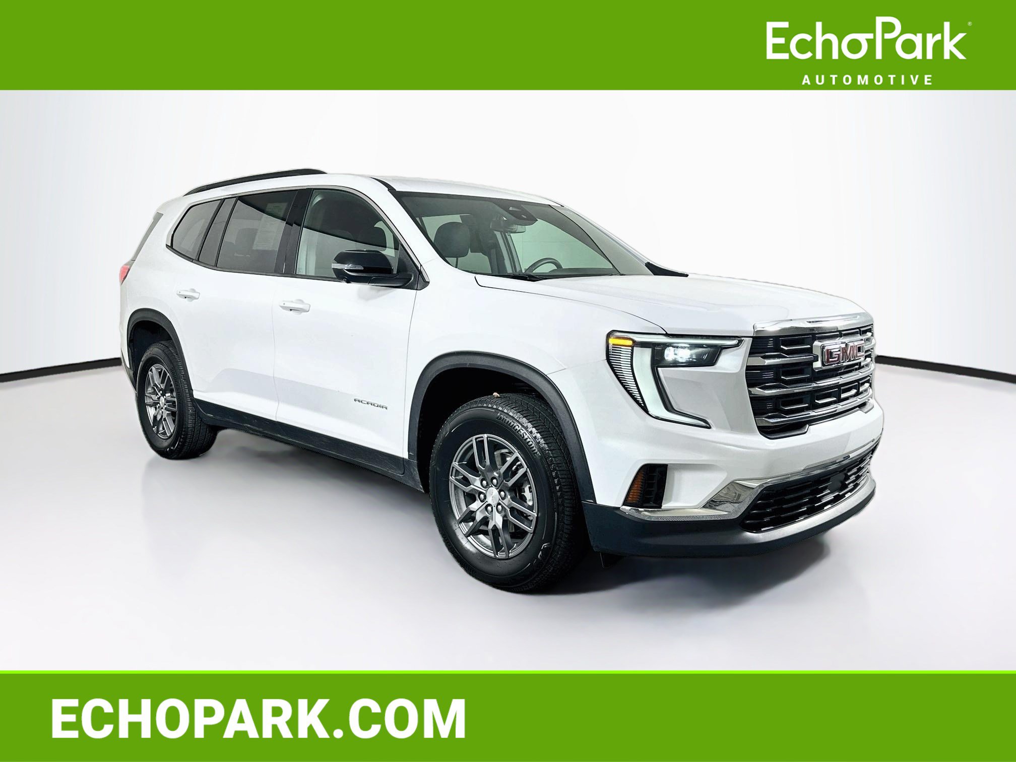 Used 2025 GMC Acadia Elevation