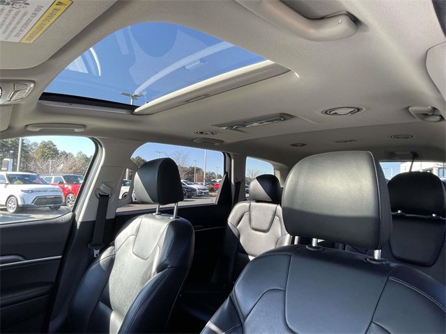 Certified 2022 Kia Telluride S image 28